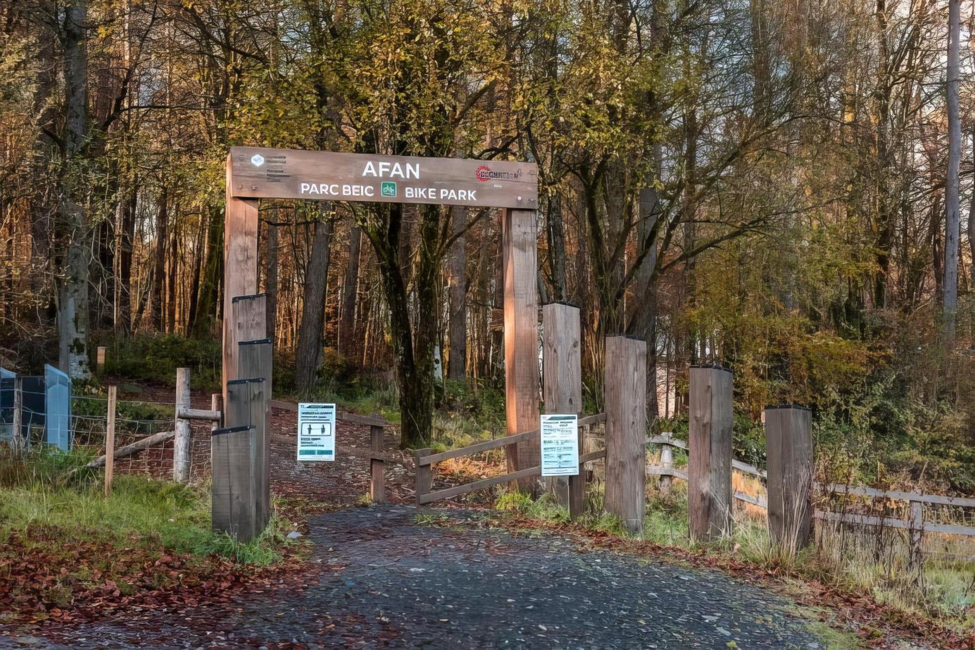 Norton Terrace Charming Home In The Beautiful Afan Forest By Staystaycations ポート・タルボット エクステリア 写真